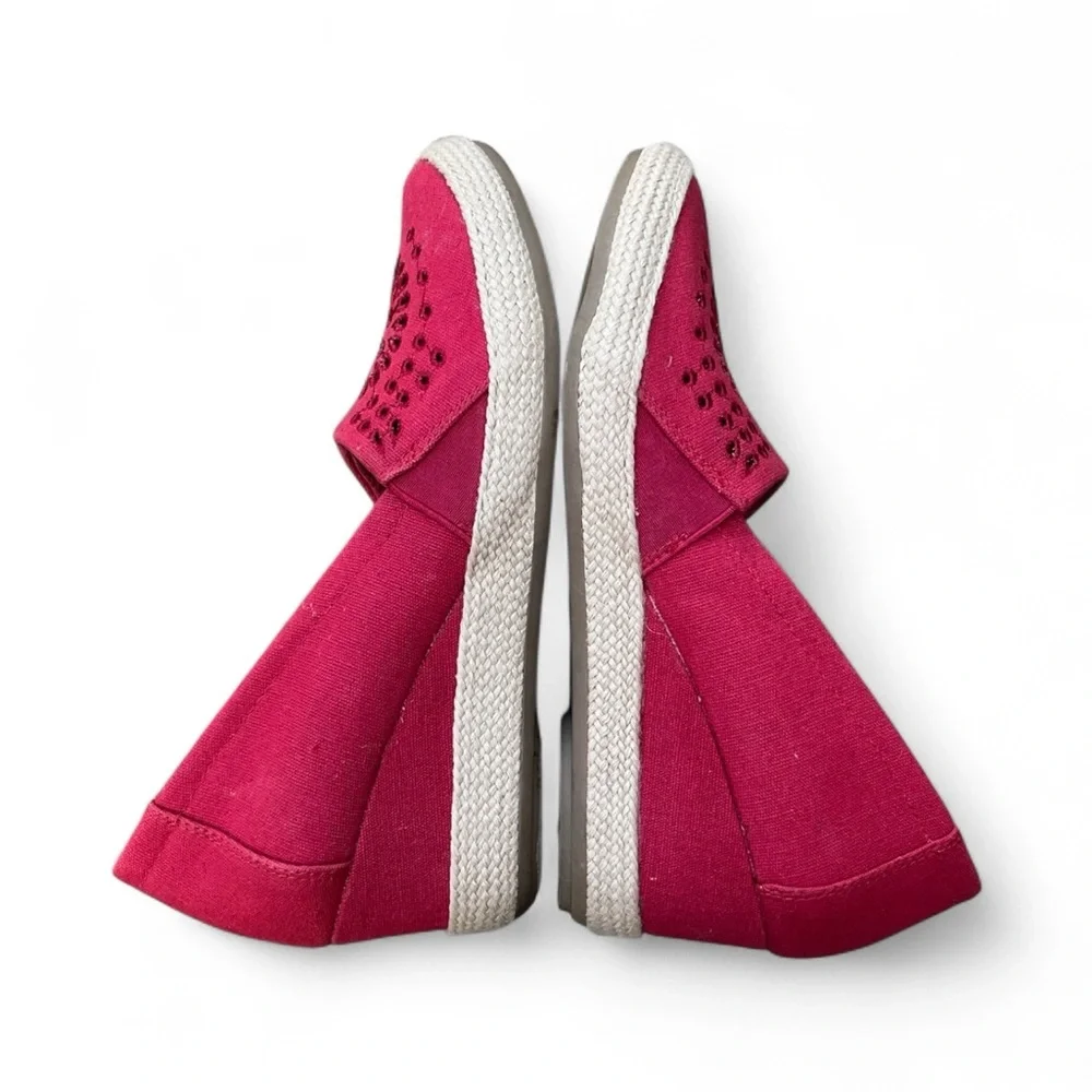 Mia Amore Franki Espadrille Wedge in Red Canvas w/ Memory Foam Sz 8